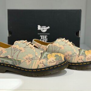 dr. martens x The Met mn's sz 11/wm's sz 12 oxford shoe